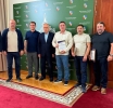 В Администрации города Сухум состоялось награждение представителей подрядной организации, которая выполняла ремонтные работы на столичной набережной - на участке, реализованном при финансовой поддержке Республики Татарстан